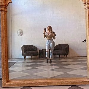 Meet your Posher, Angel